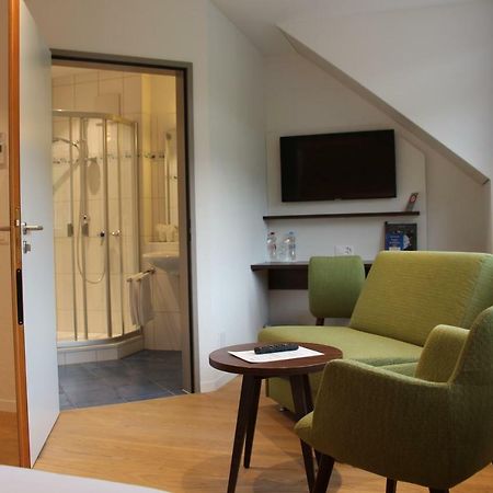 Seehotel Delphin Meisterschwanden Экстерьер фото
