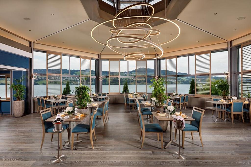 Seehotel Delphin Meisterschwanden Экстерьер фото
