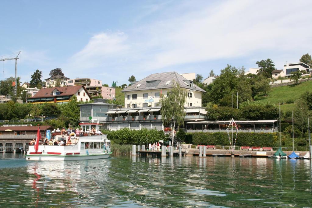Seehotel Delphin Meisterschwanden Экстерьер фото